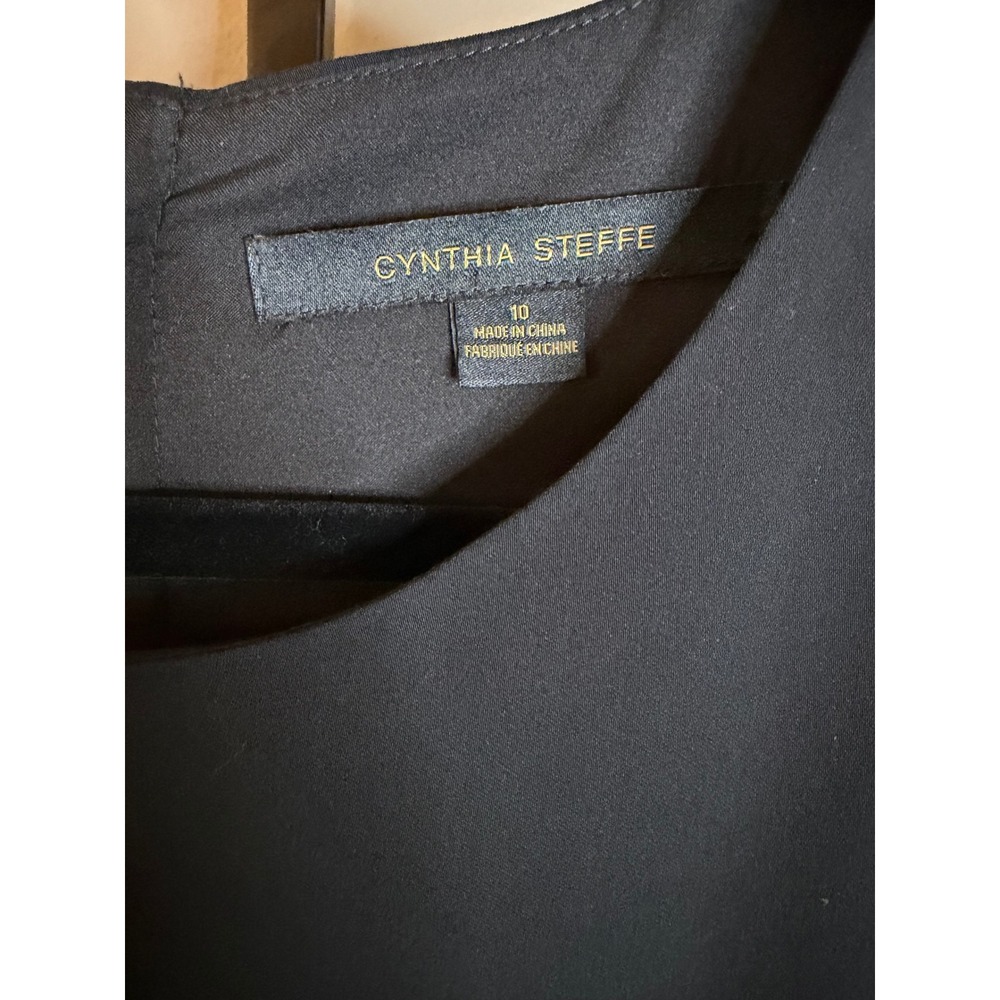 Cynthia Steffe Black Shift Dress Petal Puff Sleeve Exposed Gold Zipper Size 10 - Picture 3 of 4
